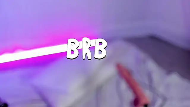 Snapshot of IrisMagiic chatting on 03-15-25, 06:58 IrisMagiic online show from 03-15-25, 06:58