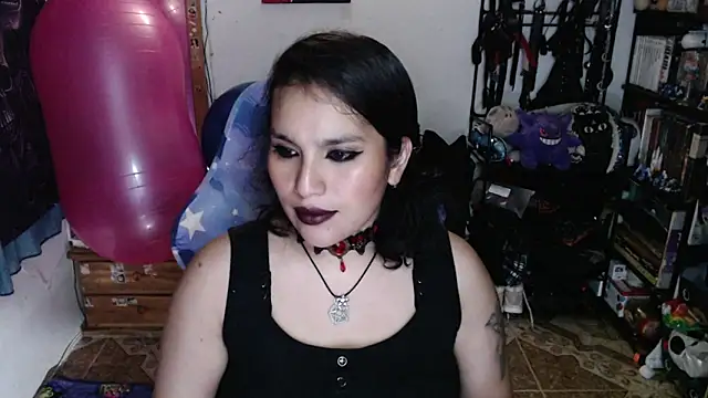 Snapshot of kureiji_hentaii chatting on 06-14-26, 06:15 kureiji hentaii online show from 06-14-26, 06:15