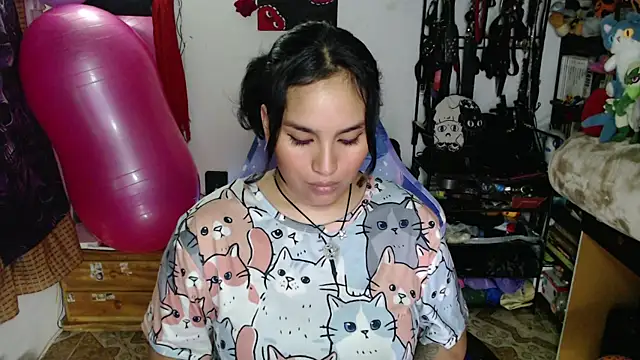 Snapshot of kureiji_hentaii chatting on 07-17-26, 05:47 kureiji hentaii online show from 07-17-26, 05:47