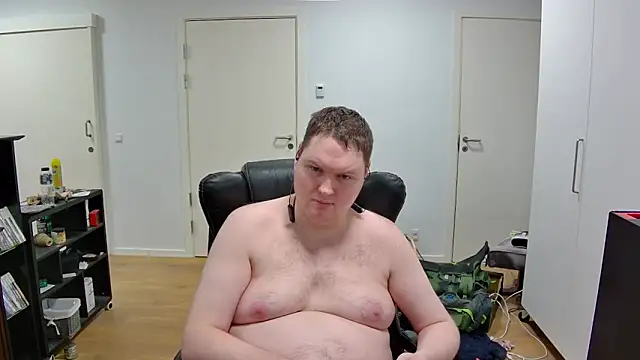 Snapshot of kresser1995DK21 chatting on 03-03-25, 12:04 kresser1995DK21 online show from 03-03-25, 12:04