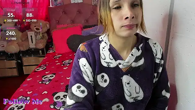 Tiffany bunny2023 online show from 01-17-26, 05:16