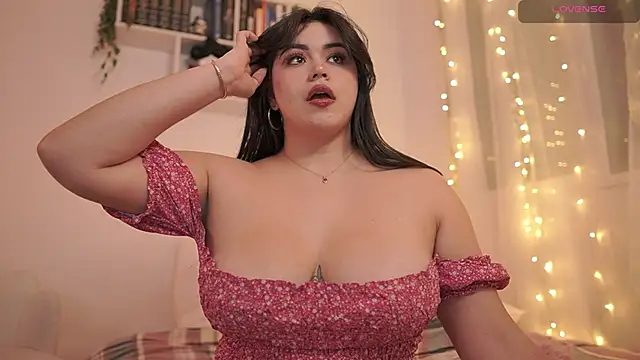 Snapshot of EmilyxRose_- chatting on 01-20-25, 09:43 EmilyxRose - online show from 01-20-25, 09:43