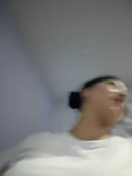 MarianaBenz online show from 03-09-25, 12:00