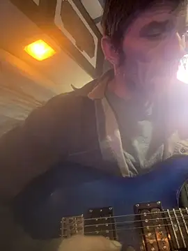 Followthepiper online show from 11-18-25, 05:17