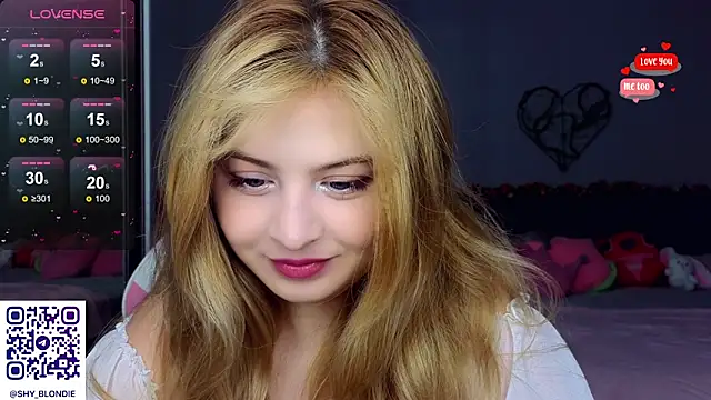Snapshot of shy_blondiee chatting on 01-23-25, 10:33 shy blondiee online show from 01-23-25, 10:33