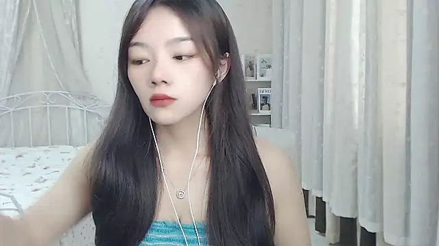 Snapshot of Jenny-Z chatting on 05-21-26, 01:56 Jenny-Z online show from 05-21-26, 01:56
