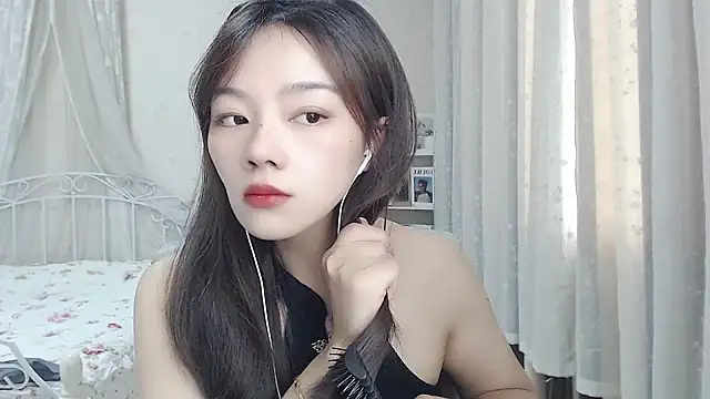 Snapshot of Jenny-Z chatting on 05-24-26, 12:59 Jenny-Z online show from 05-24-26, 12:59