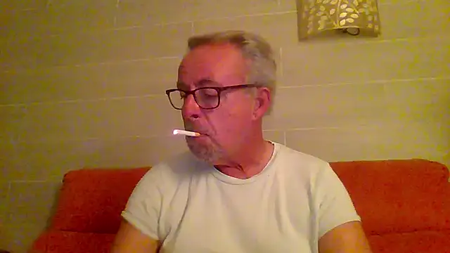 tuggy59 online show from 12-20-25, 06:09