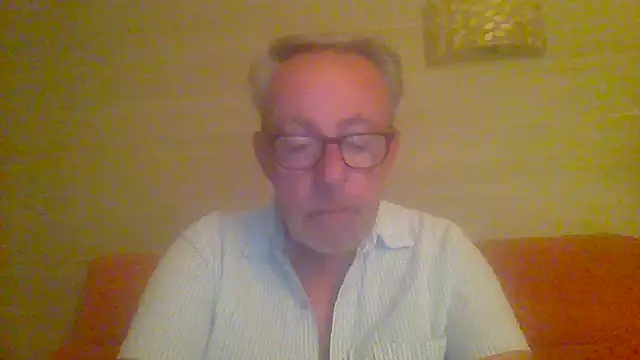 tuggy59 online show from 05-01-26, 04:39