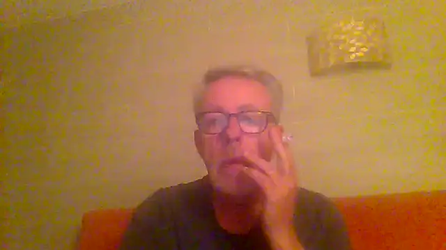 tuggy59 online show from 05-05-26, 04:20