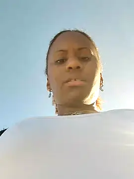 Jeniffer Jarvis online show from 02-17-25, 05:21