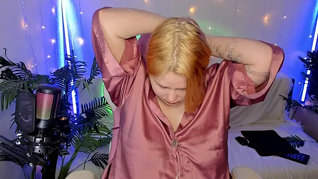 Akemi BBW online show from 01-20-25, 05:48