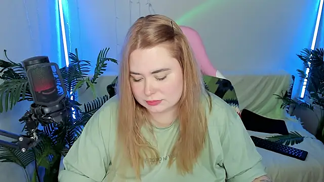 Akemi BBW online show from 02-01-25, 11:58