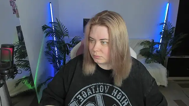 Akemi BBW online show from 02-28-25, 07:35