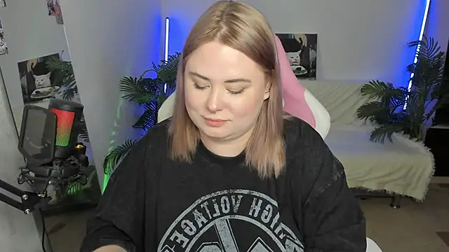 Akemi BBW online show from 03-07-25, 01:09