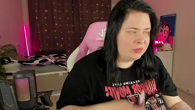 Akemi BBW online show from 09-21-25, 04:19