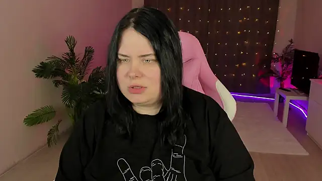 Akemi BBW online show from 09-30-25, 05:18