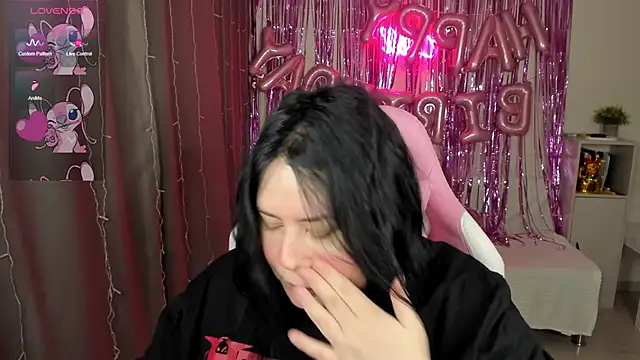 Akemi BBW online show from 04-16-26, 03:18