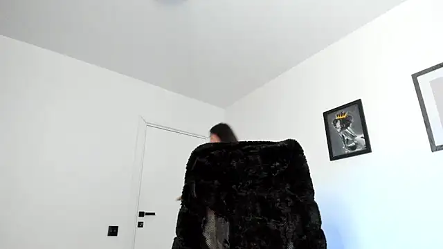 PortraitMarie online show from 01-31-25, 07:18