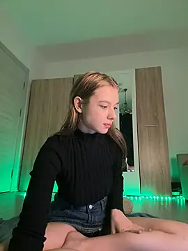 freiiaflower online show from 03-06-25, 04:07