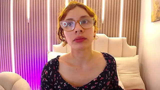 Snapshot of Katy_Van chatting on 02-27-26, 09:04 Katy Van online show from 02-27-26, 09:04