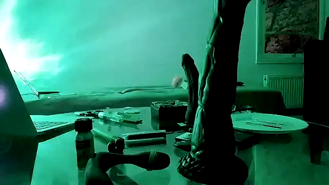 CharlotteVixxens online show from 11-21-25, 11:58