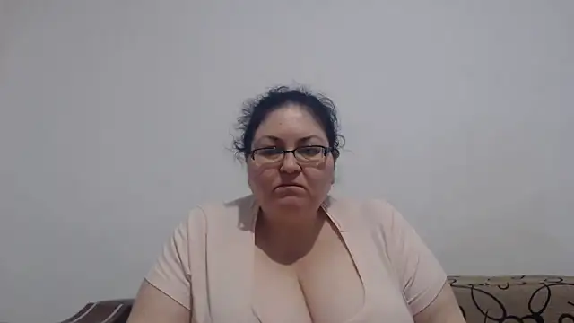 Nykyxo online show from 06-11-26, 01:20