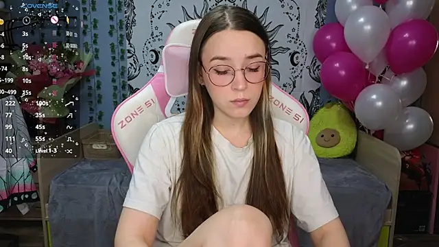 Sweet frosti online show from 01-21-25, 02:43