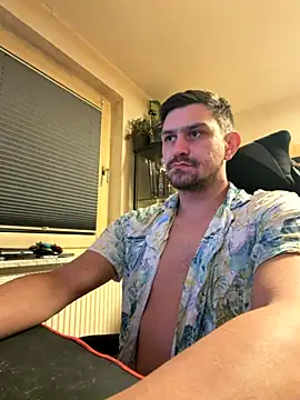 Snapshot of Shaiiboy chatting on 11-03-25, 01:29 Shaiiboy online show from 11-03-25, 01:29