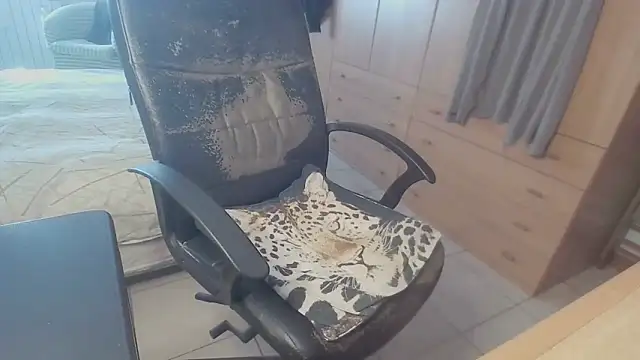 papillonhotofficial online show from 04-26-26, 03:32