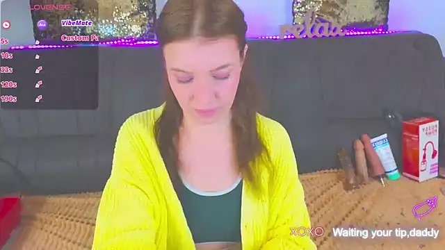 Snapshot of AlexaStoun chatting on 01-11-25, 01:43 AlexaStoun online show from 01-11-25, 01:43