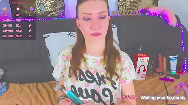 Snapshot of AlexaStoun chatting on 02-13-25, 03:35 AlexaStoun online show from 02-13-25, 03:35