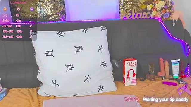 Snapshot of AlexaStoun chatting on 02-14-25, 02:54 AlexaStoun online show from 02-14-25, 02:54