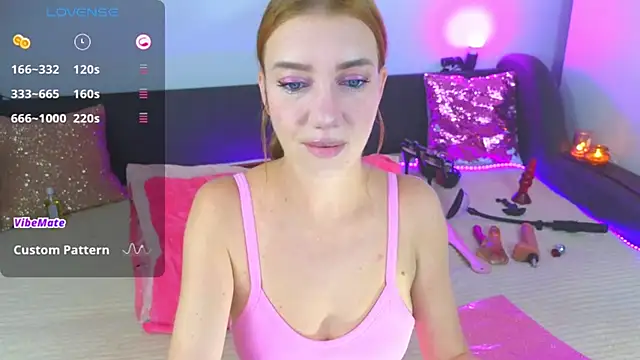 Snapshot of AlexaStoun chatting on 09-29-25, 01:16 AlexaStoun online show from 09-29-25, 01:16