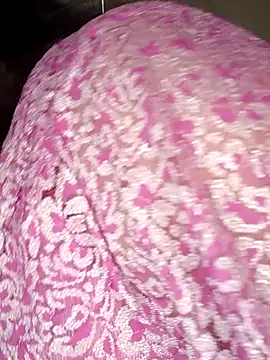 Snapshot of Love-priya chatting on 12-31-24, 07:20 Love-priya online show from 12-31-24, 07:20