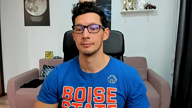 BrutusK08 online show from 11-20-25, 09:09