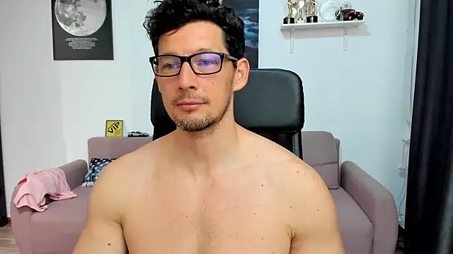 BrutusK08 online show from 04-22-26, 06:49