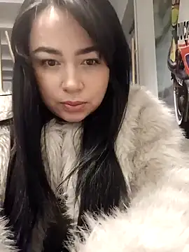 Snapshot of Lia_Roxx chatting on 01-13-25, 06:49 Lia Roxx online show from 01-13-25, 06:49