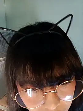 Chall mee online show from 11-17-25, 05:41