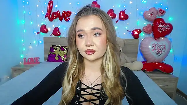 Snapshot of StacyYellig chatting on 02-06-25, 12:16 StacyYellig online show from 02-06-25, 12:16