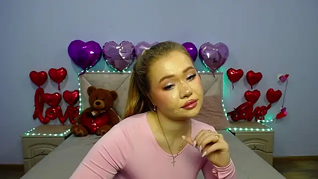 Snapshot of StacyYellig chatting on 03-06-25, 08:16 StacyYellig online show from 03-06-25, 08:16