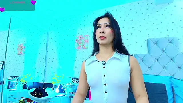 JulietaReyess online show from 04-02-26, 11:41