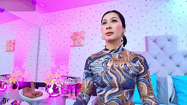 JulietaReyess online show from 04-13-26, 11:48