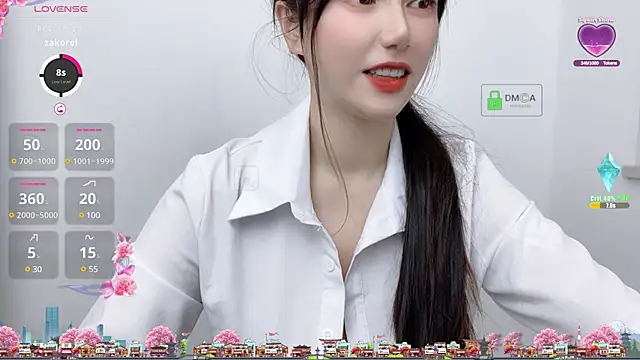 Snapshot of LIsha--170 chatting on 02-20-25, 05:44 LIsha--170 online show from 02-20-25, 05:44