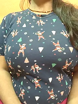 CUTE SOPHIA- online show from 01-15-26, 12:04