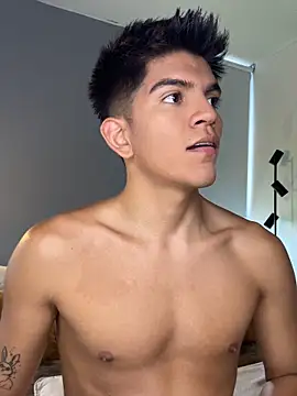 santiago 01 online show from 12-13-25, 09:31