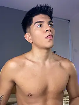 santiago 01 online show from 04-16-26, 11:07