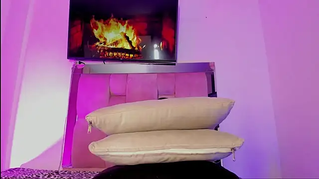 emily lady20 online show from 03-09-25, 11:25