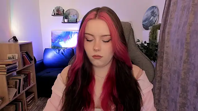 CoralineKeyns online show from 04-08-26, 05:29