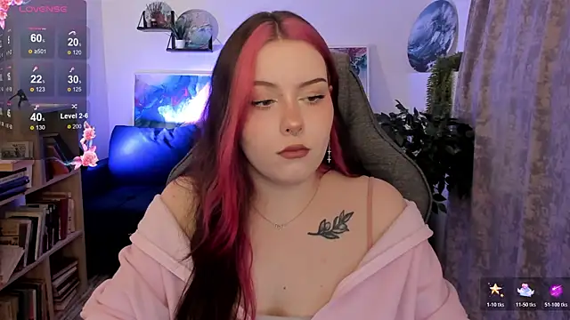 CoralineKeyns online show from 04-10-26, 05:12